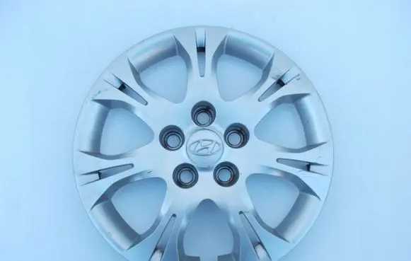 Hyundai i30 Original wheel cap 529602L100