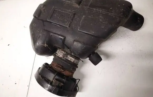 Saab 9000 CS Intake resonator 4158234