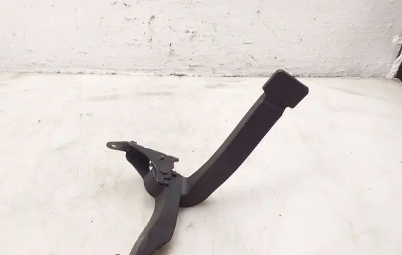 Peugeot 3008 II Engine bonnet (hood) release handle 9827086480