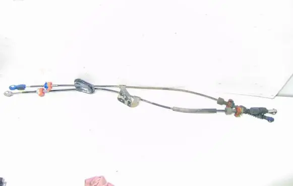 Renault Megane I Gear shift cable linkage 