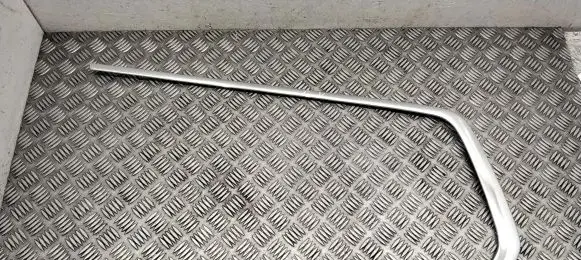 Volvo V70 Rear side glass trim 