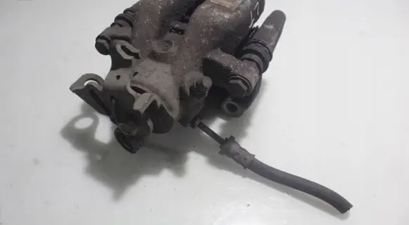 Citroen DS3 Rear brake caliper 32053854
