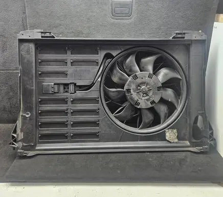 Audi A8 S8 D3 4E Electric radiator cooling fan 4E0121207C 4E0959455F 3130099021