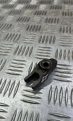 KIA Sportage Fuel Injector clamp holder 