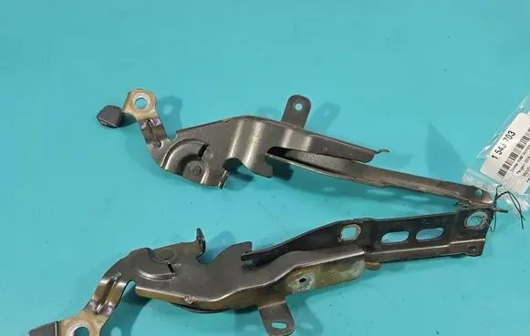 Peugeot 2008 II Engine bonnet/hood hinges 9839901480 IMPRK1543703
