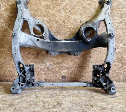 BMW 5 F10 F11 Front subframe 6796693 VT6N54LL 470266728