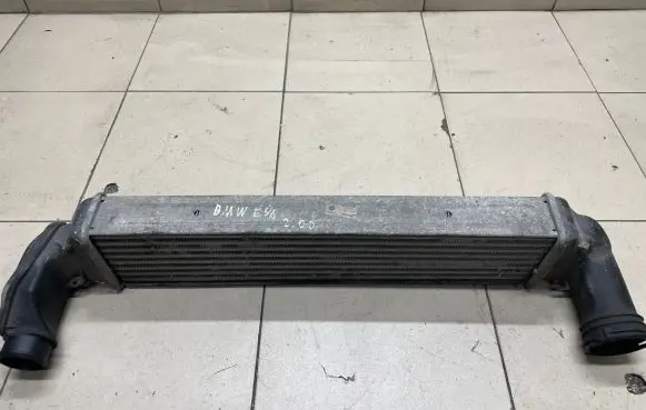BMW 3 E46 Intercooler radiator 77863510