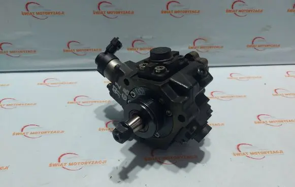 KIA Sorento Fuel injection high pressure pump 0445010118 331004A410