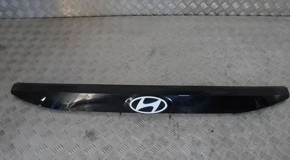 Hyundai i20 (BC3 BI3) Manufacturers badge/model letters 87310-Q0000