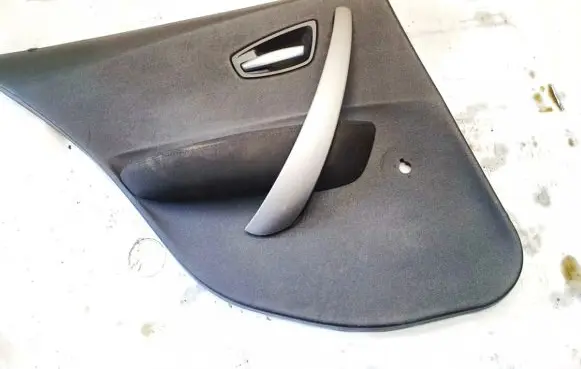 BMW 1 E81 E87 Rear door card panel trim 3105024 0001537356