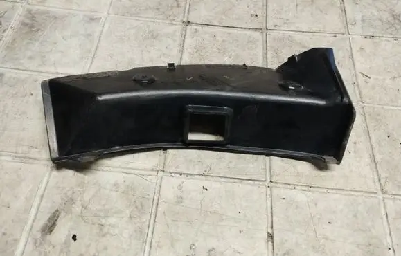 Subaru Outback Rear/tail light trim molding 22020067