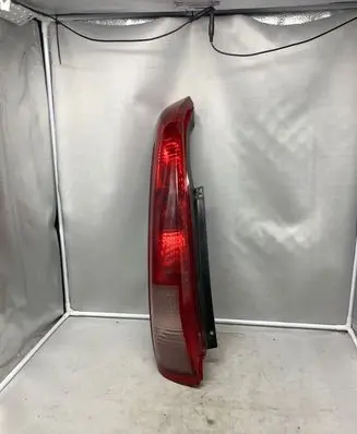 Nissan X-Trail T30 Rear/tail lights 4913