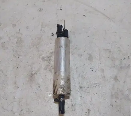 BMW 5 E39 Fuel injection high pressure pump