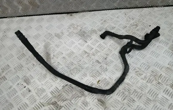 Peugeot 3008 I Engine coolant pipe/hose 9670982880