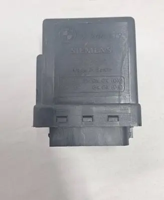 BMW 5 E39 Glow plug pre-heat relay 2246919