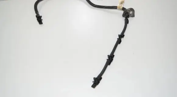 BMW 2 F46 Fuel line pipe 8587546 13538587546