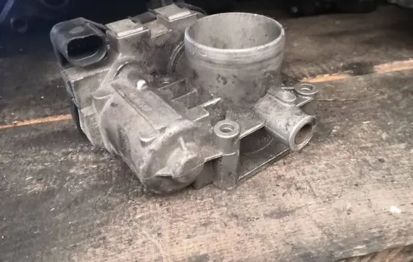Fiat Grande Punto Throttle valve 40SMF10