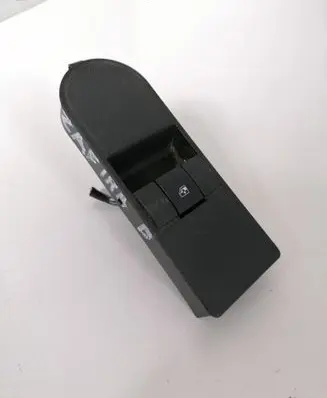 Opel Zafira B Electric window control switch 13228709