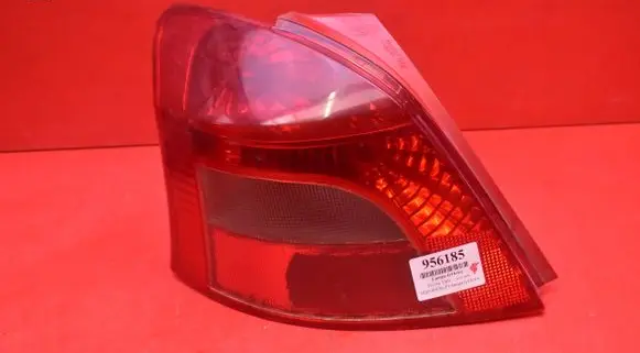 Toyota Yaris Rear/tail lights 0D-7