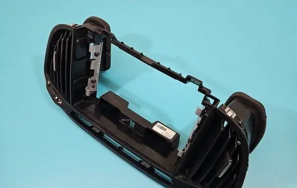 Fiat Doblo Dash center air vent grill 07356849230 IMPRK1501894