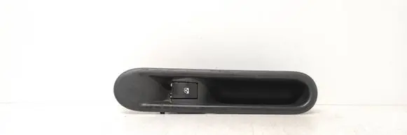 Renault Espace - Grand espace IV Electric window control switch 31144M