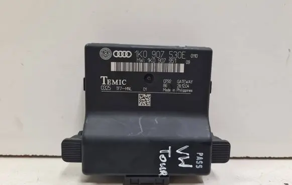 Volkswagen Touran I Gateway control module 1K0907530E 1K0907951