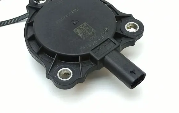 Mercedes-Benz CLA C117 X117 W117 Camshaft speed sensor A2761560790
