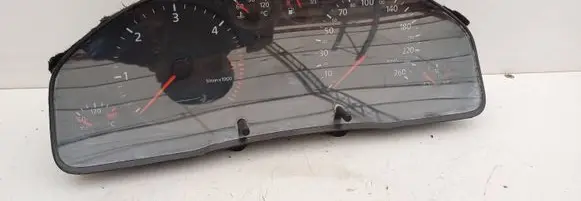 Audi A6 S6 C5 4B Speedometer (instrument cluster) 4B0920900F 110008947008