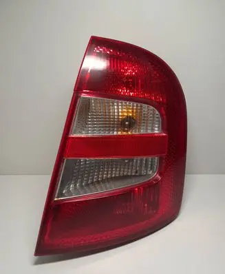 Skoda Fabia Mk1 (6Y) Rear/tail lights 6Y6945096