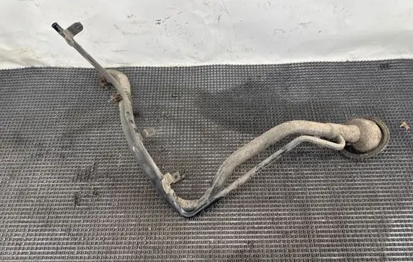 Nissan Qashqai Fuel tank filler neck pipe 