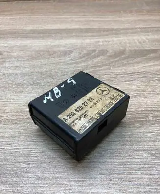 Mercedes-Benz C W203 Alarm control unit/module A2038202726