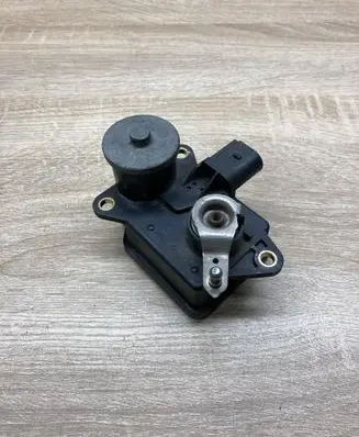 Opel Vectra C Intake manifold valve actuator/motor 55206457 70062107