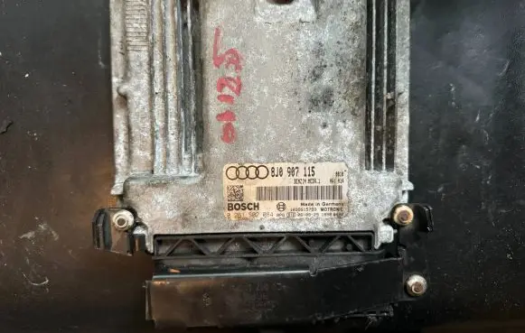 Audi TT TTS Mk2 Engine control unit/module 8J0907115 0261S02084