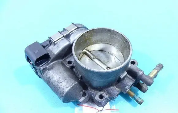 Audi A8 S8 D2 4D Throttle body valve 078133062B IMPRK1333720
