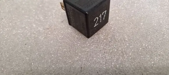 Audi 80 90 S2 B4 Other relay 443951253S