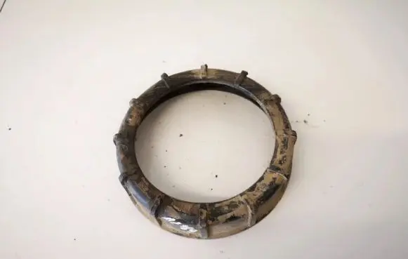 Nissan Qashqai In tank fuel pump screw locking ring/nut 