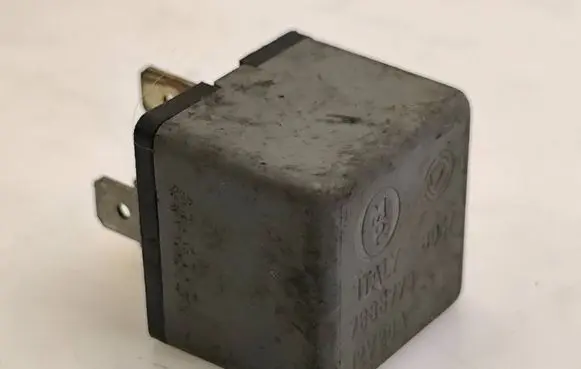 Ford Fiesta Other relay 7686773 B067 12V20A
