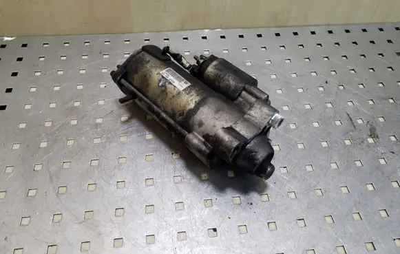 Volvo V50 Starter motor 670616N 2010001036