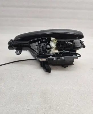 Volvo XC60 Rear door lock 31378253