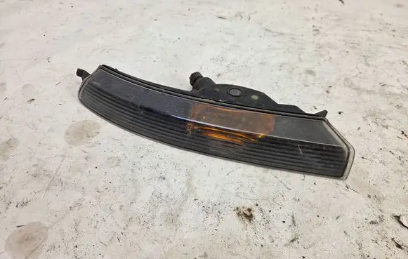 Saab 9-5 Front bumper turn signal 12784002