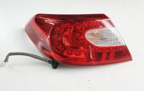 Infiniti M Y51 Rear/tail lights
