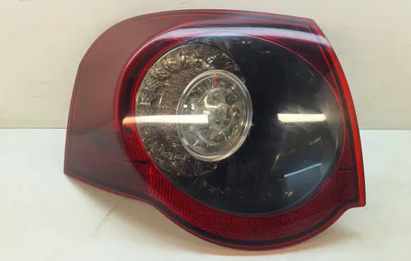Volkswagen PASSAT B6 Rear/tail lights