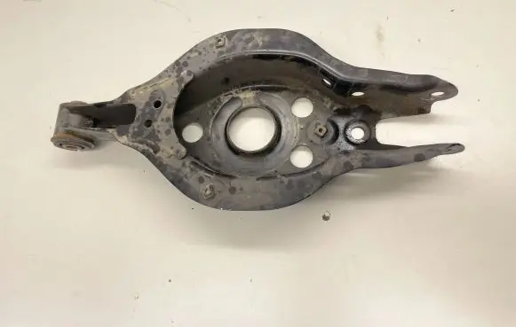 Lexus IS III XE30 Rear control arm 4874030140