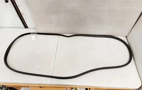 KIA Sorento Rubber seal front door (on door) 