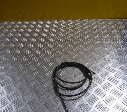 Audi A4 S4 B7 8E 8H Engine bonnet/hood lock release cable 8E1823531E