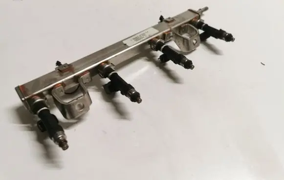Fuel injectors set