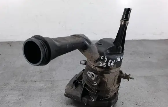 Citroen C4 I Picasso Power steering pump 9684252580