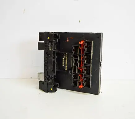 Volkswagen PASSAT B6 Central body control module 3C0937049A