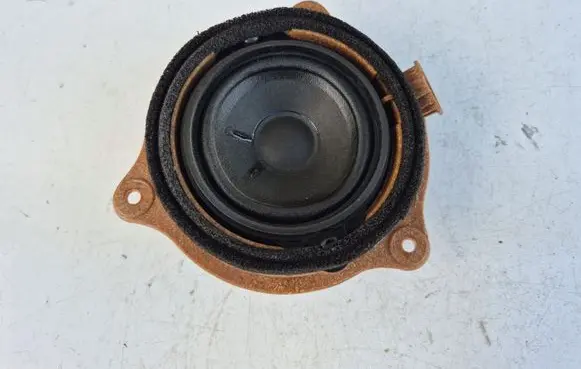 Audi A6 S6 C6 4F Front door speaker 4F0035411B