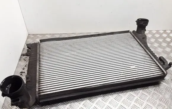 Volkswagen Golf Plus Intercooler radiator 1K0145803H